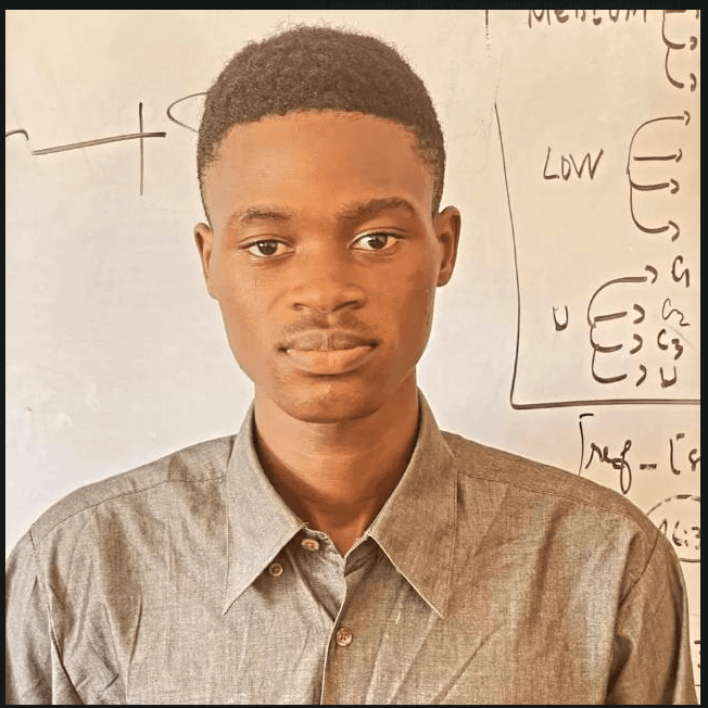 Portrait of Amour Akowakou